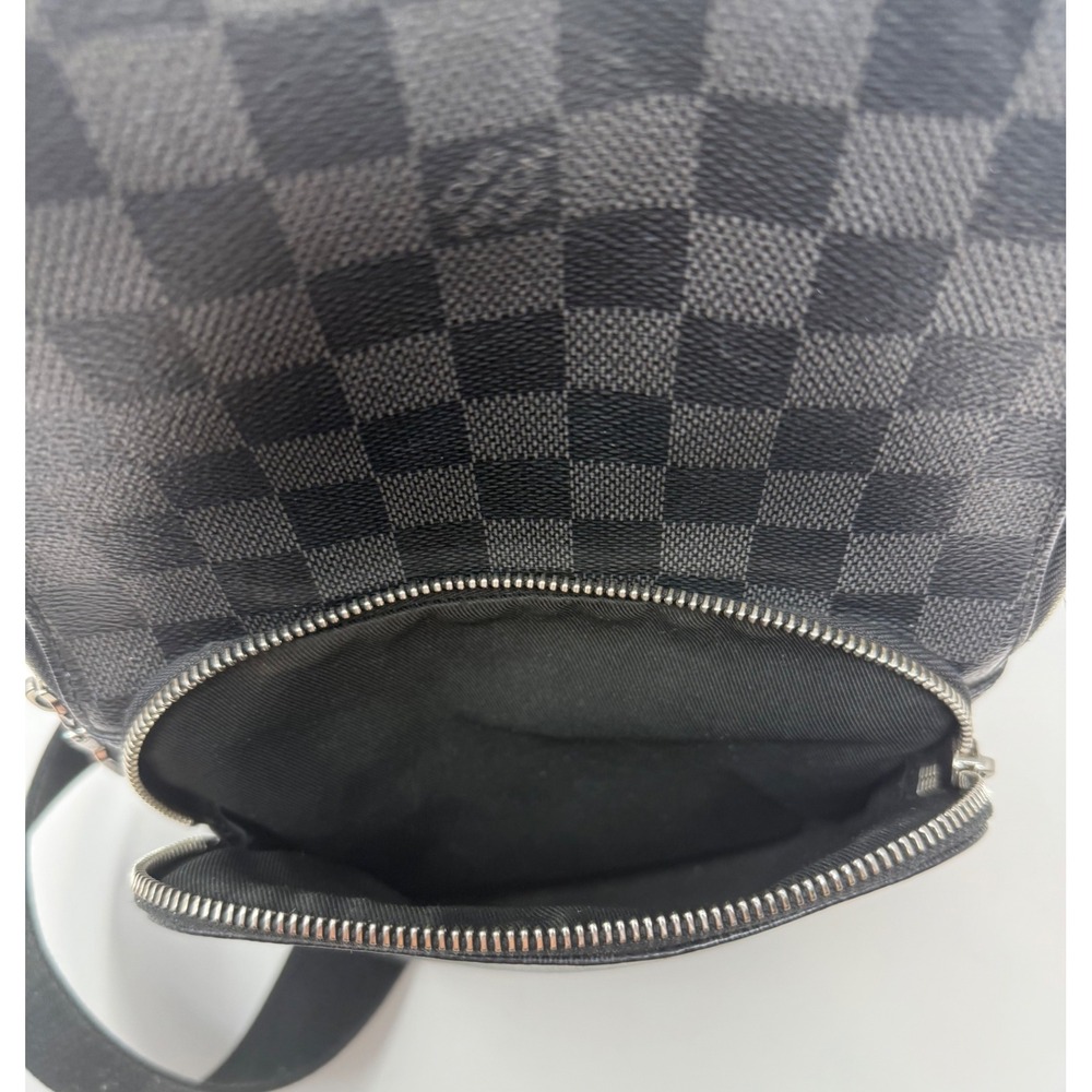 Louis Vuitton Avenue Sling Bag Damier Black Leather - Picture 10 of 11